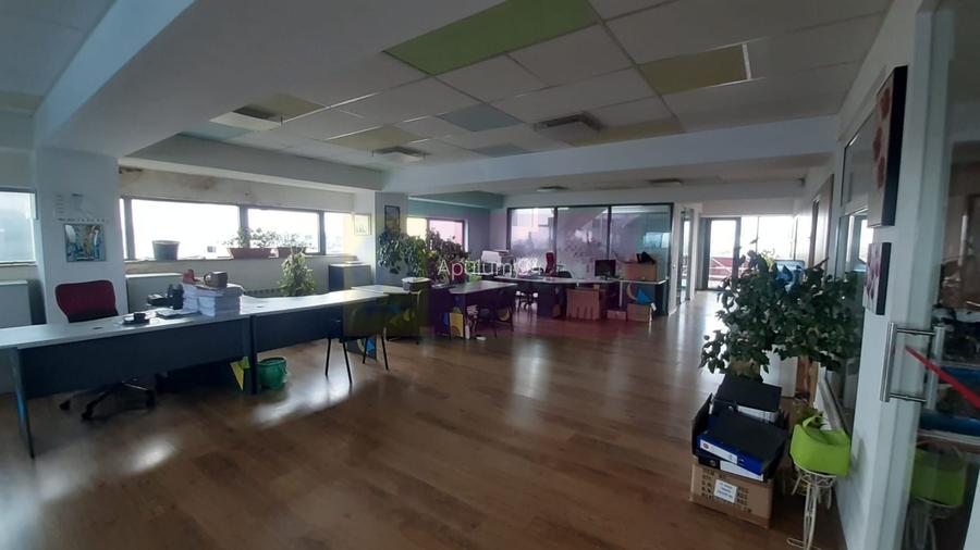 Showroom în Sudul Bucureștiului - 40