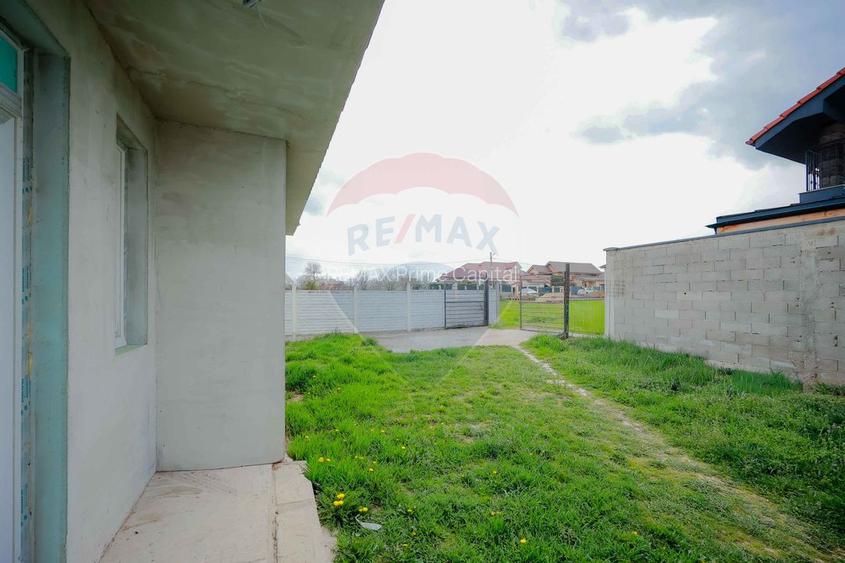De vânzare casă semifinisată cu 3 camere, 455 mp teren, în Cihei - 23