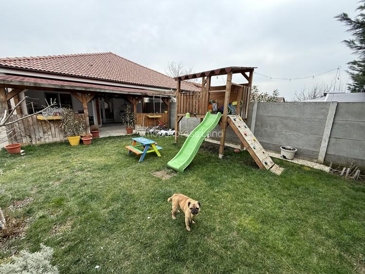 Duplex ideal pentru familie | curte mare 324 mp | mobilat complet | Sânandrei - 16