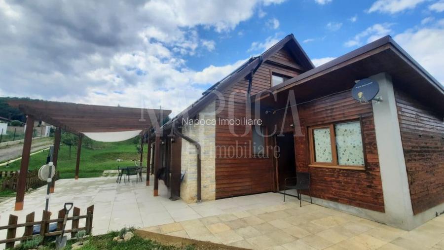 Casa 4 camere de vanzare in Salicea - 2