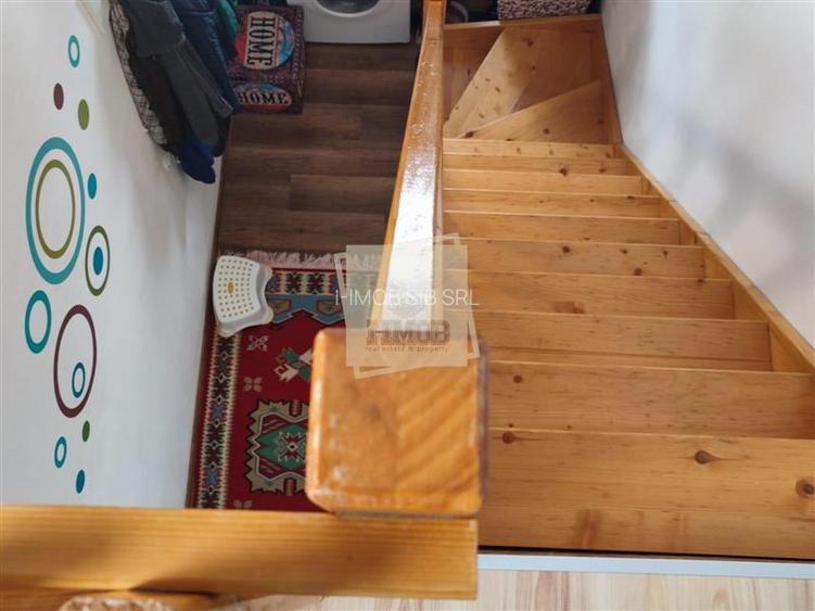 Casa individuala 5 camere terasa acoperita 3 bai si 458 mp teren in Cristian - 24