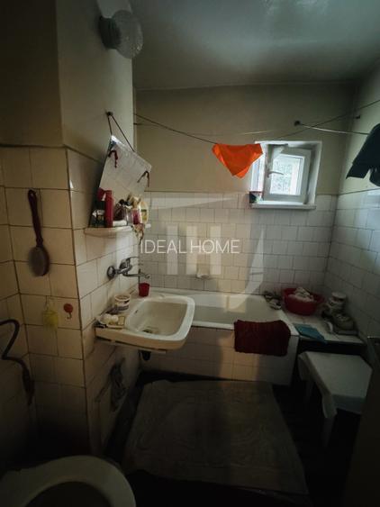 Apartament 2 camere, decomandat, zona str Scortarilor!  - 2