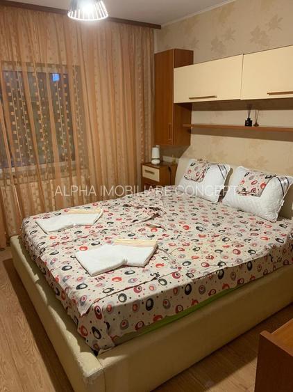INCHIRIERE 3 CAMERE DECOMANDATE etaj 1 - FALEZA NORD - 12