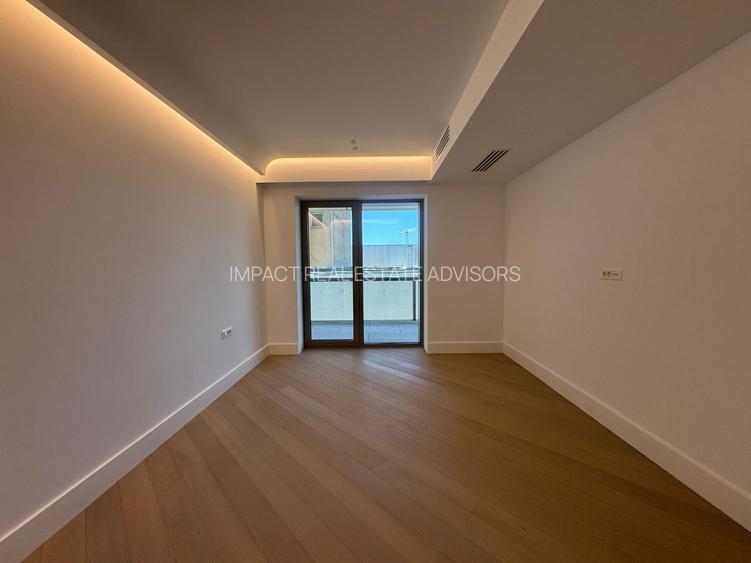 3 CAMERE || CORTINA 126 || EROUIANCU NICOLAE - 3