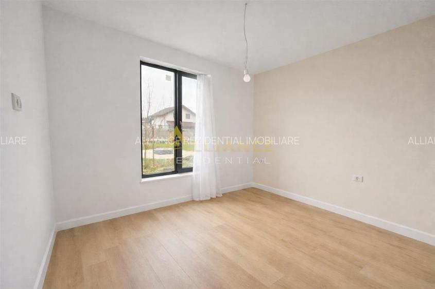 Casa individuala- 4 camere - 2 bai- incalzire pardoseala - 6