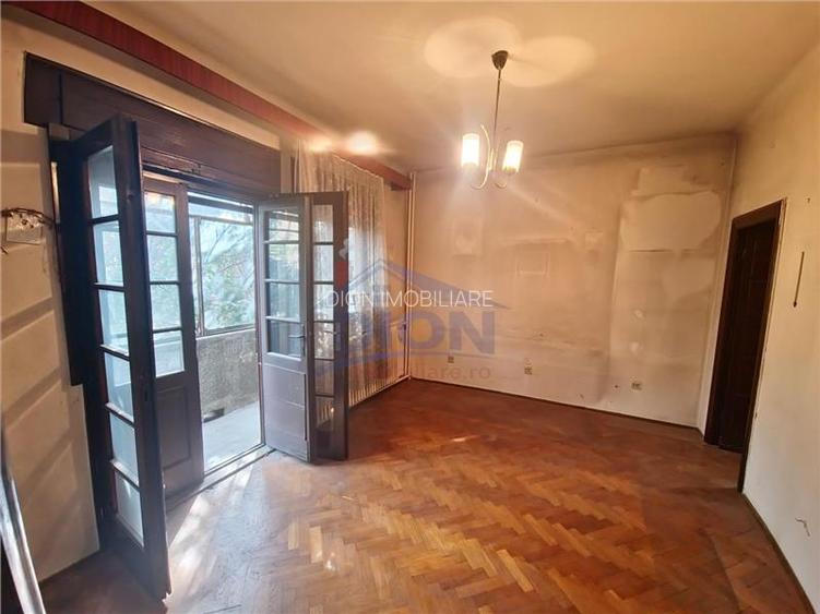 KISELEFF Arcul de Trimf Clucerului 3 cam + Garaj dublu - 13