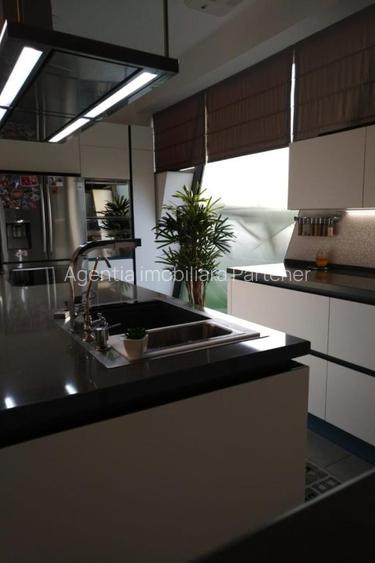 Vila stil avangardist, Trivale, teren 1.196 mp, mobilata - 11