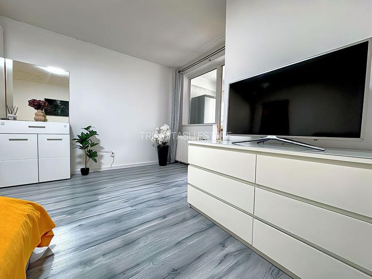 Titan - Costin Georgian Metrou 3 minute Garsoniera renovata Comision 0 - 4