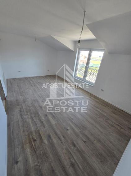 Duplex modern 4 camere la asfalt cu toate utilitatile - Mosnita Noua - 2