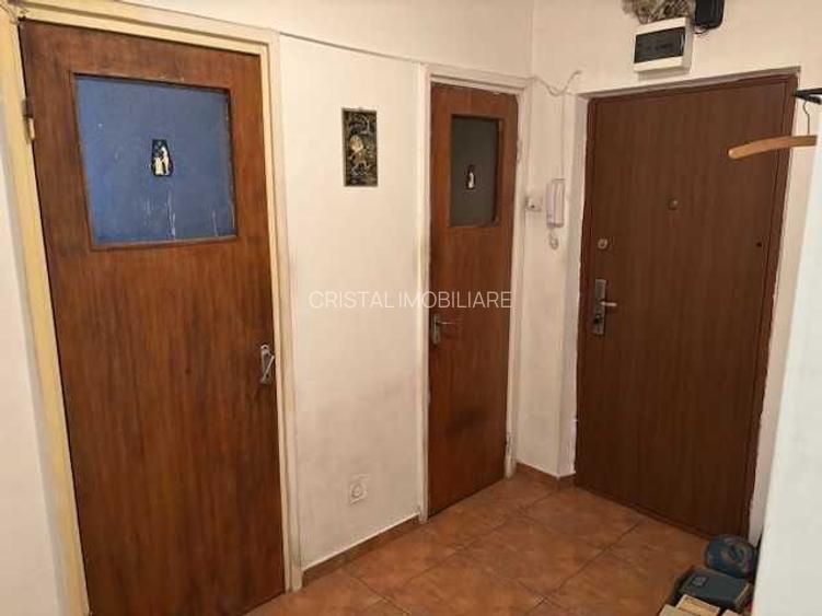 Apartament 4 camere,  Bld. Brancoveanu, zona Izvorul Crisului. - 2
