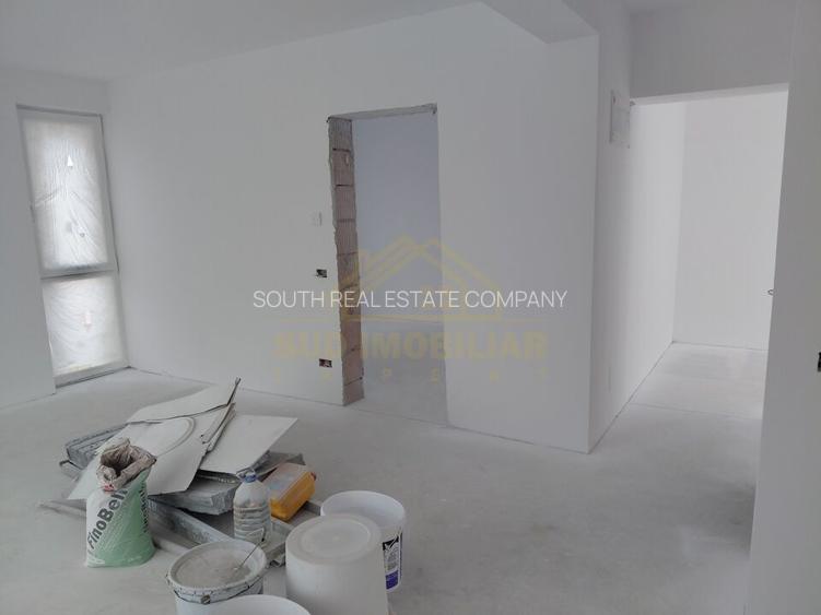 Casa Individuala P+2 -8 camere  -teren 240mp - 3