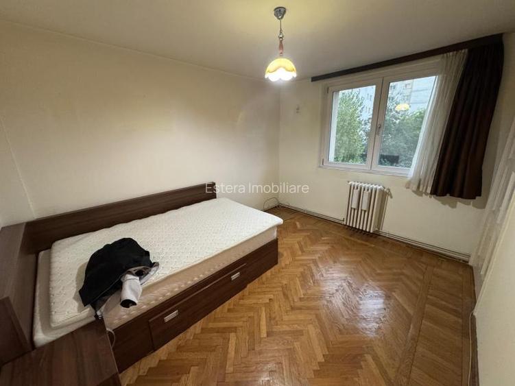 APARTAMENT DE VÂNZARE CU DOUĂ CAMERE IN ZONA STEFAN CEL MARE SEC.2MERE. - 2