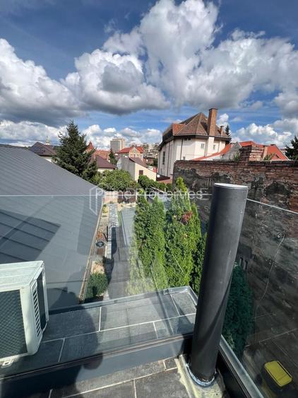 Închiriere apartament exclusivist 2 camere | Central | Terasă 20 mp - 12