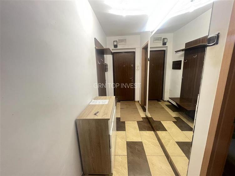 Apartament 2 camere si balcon zona Stefan cel Mare - 13