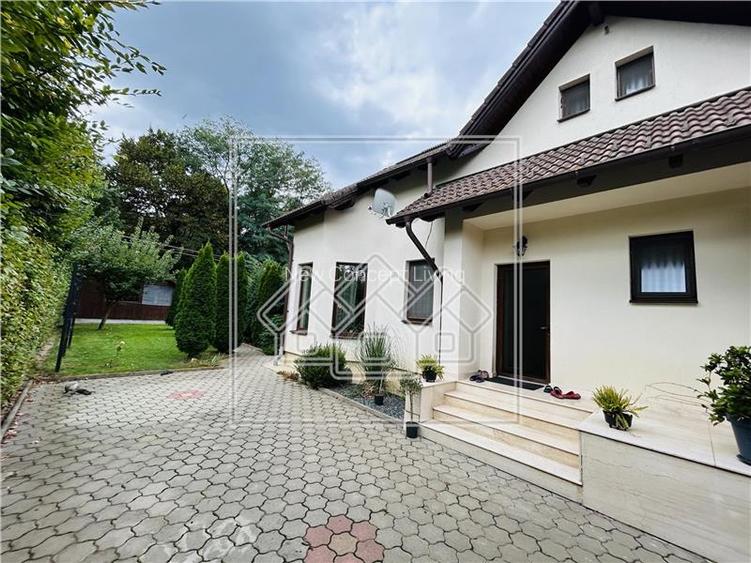 Casa de vanzare in Sibiu - individuala - teren mare de 1750 mp - 25