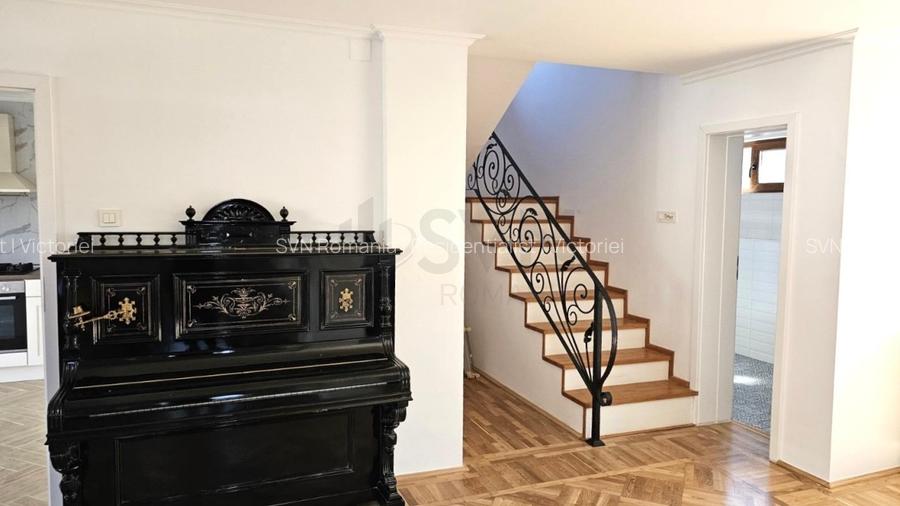 REV2005568 Vila 9 camere Fabrica de Glucoza Andronache - 9