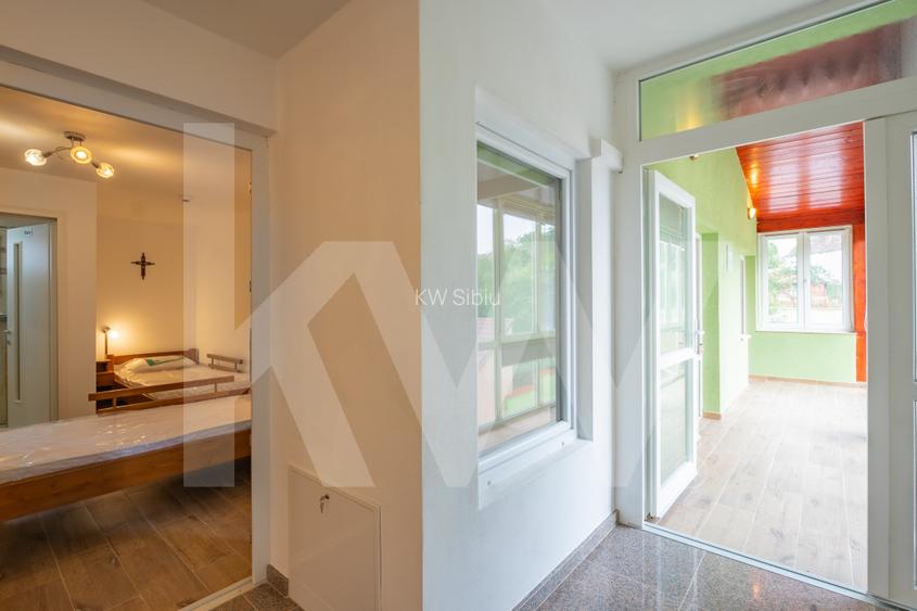 Cladire cu 15 camere si potential de pensiune in Ocna Sibiului - Investitie top - 19