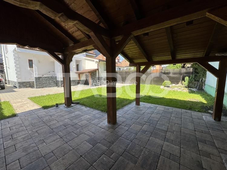 Casa individuala pretabila comercial / birouri 7 camere Central Sibiu - 5