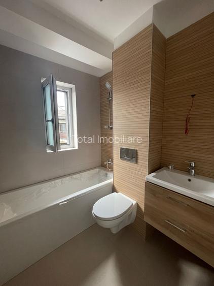 case individuale cuplate de vânzare în zona centrala str. Paltinis - 17