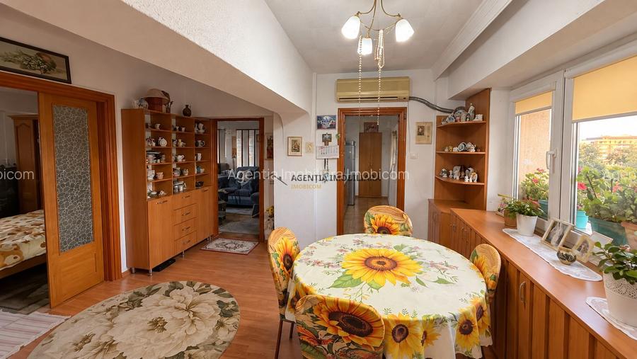 Piața Victoriei | 4 camere decomandat | 125 mp | Bloc 1995 - 2