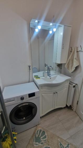 Apartament 2 camere de inchiriat zona Prima Shop