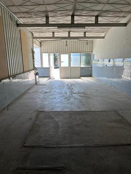 Spatiu comercial / Depozit 107 MP, cu parcari, pe strada Coposu