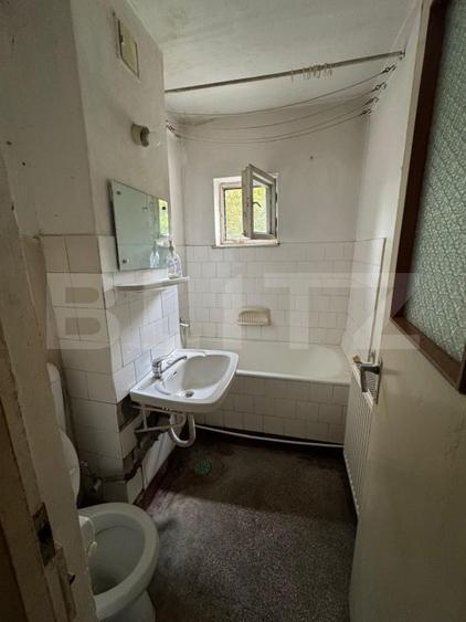 Apartament 2 camere de vânzare, 51 mp, zona Eminescu
