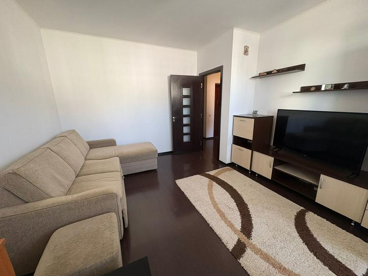 Garsonieră decomandată, centrală proprie, etaj 4/5 – parcare inclusă, zo