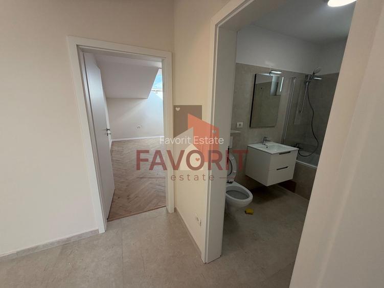 NOU. Disponibil imediat. Decomandat. Zona Soarelui - 12