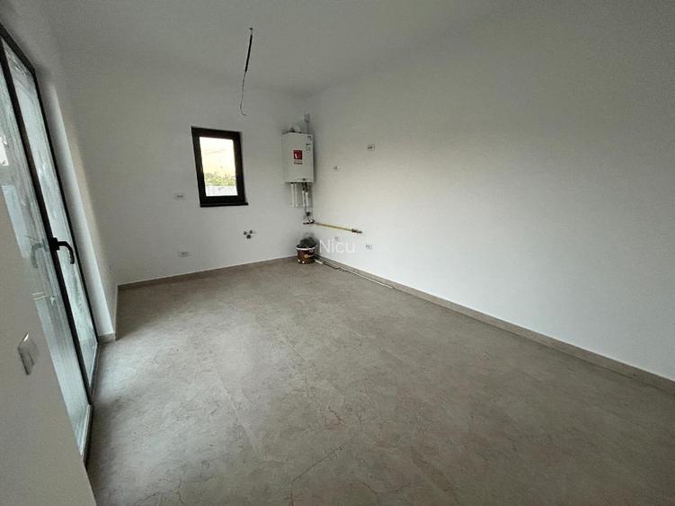 Casa individuala 3 camere,2 bai,o bucatarie,beci incalzire pardoaseala teren 450 - 6