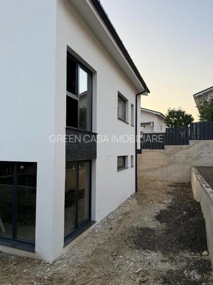 Duplex modern în Dezmir, zonă liniștită, stația de bus și magazin în zona - 6