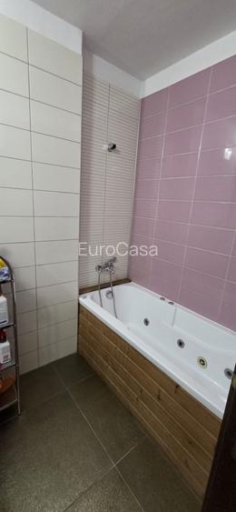 3 camere, Central, stradal - 9
