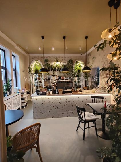 Casa renovata si consolidata integral, apthotel, pozitie de exceptie - 7