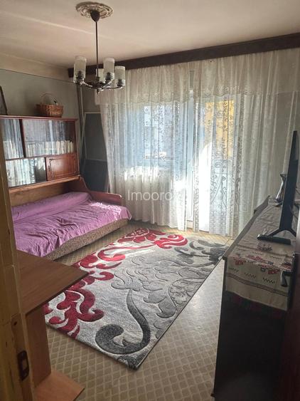 Apartament 3 Camere de Vânzare | Zona Parc Sebastian – Str. Făt Frumos - 13