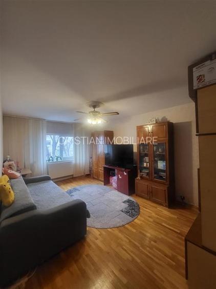 2 camere confort 1 decomandat Radu Negru, etaj 2, cu imbunatatiri - 2