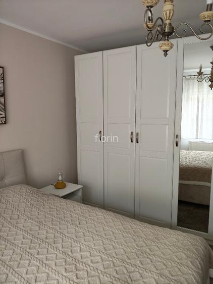 Proprietar Vând apartament 2 camere - 8