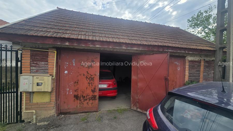 Vand casa in Deva, P+E + Garaj dublu separat cu intrare directa din strada, - 2