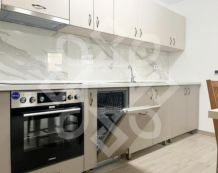 Apartament cu 3 camere de vanzare ultracentral in Oradea - 14