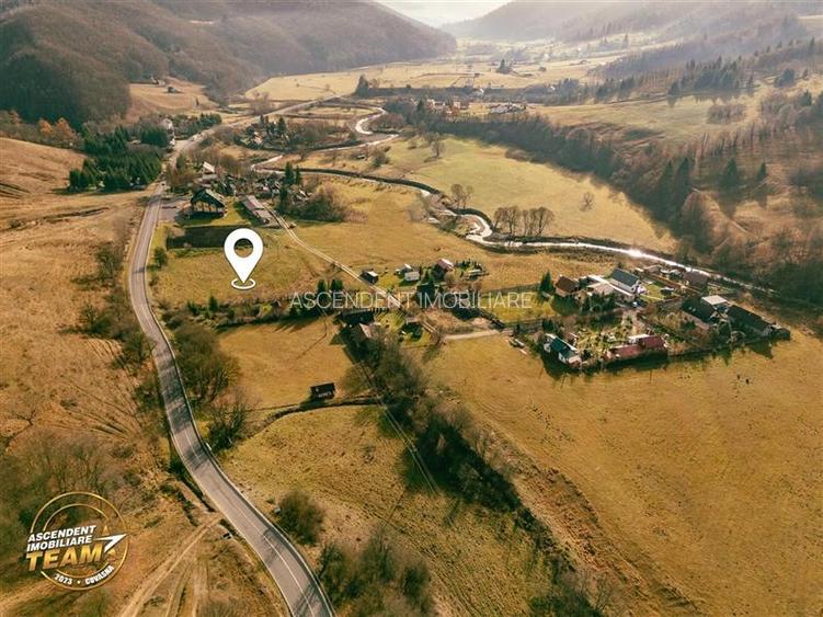 FILM! Teren cu potential, 3.600 mp, langa drumul principal, Catrusa, Covasna - 2