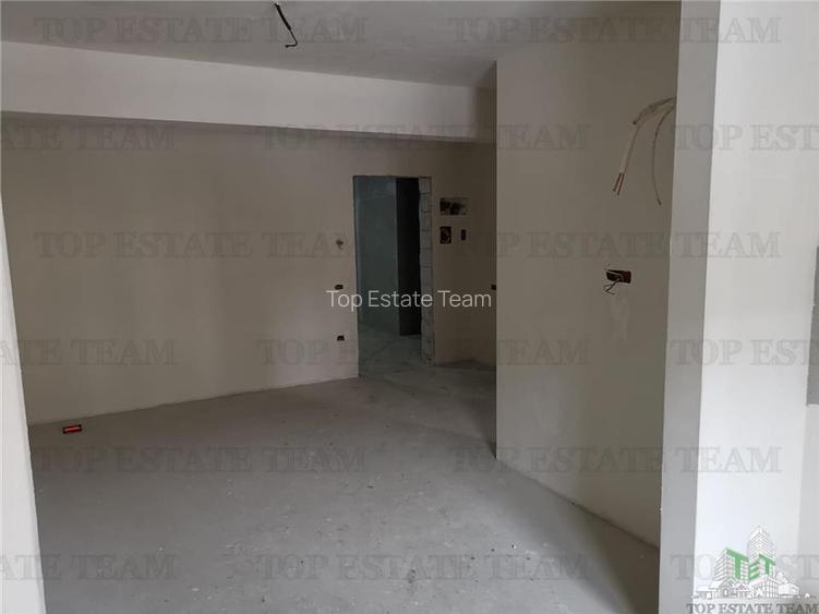 Apartament  3 camere - 4