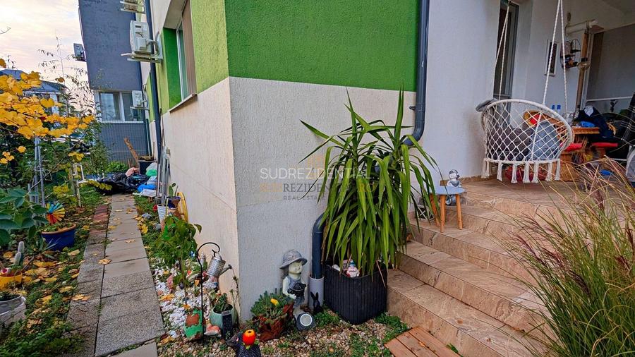 Metrou Bercen,  Apartament 2 camere, curte, decomandat, comision 0% - 9