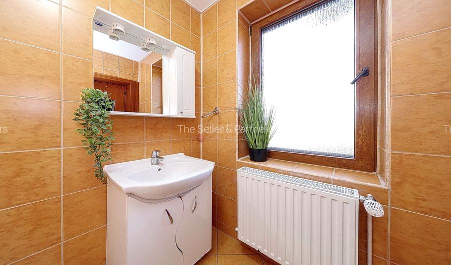 Cladire cu multiple destinatii - 43