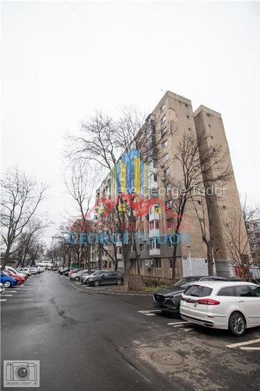 Ap. 3 camere,51 mp (cu centrala termica) Aleea Campul cu Flori 3, Bl M49, Sect.6 - 38