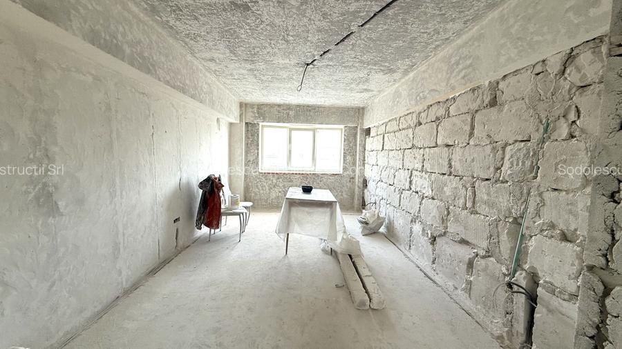 APARTAMENT SPATIOS CU VEDERE PE 2 PARTI - 8