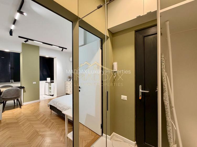 Studio *mobilat complet* // Piata Amzei - 8