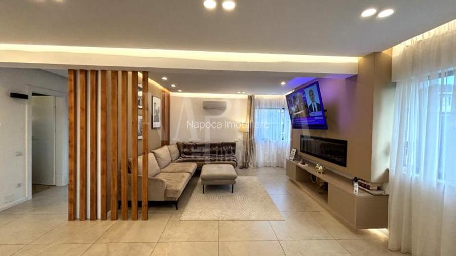 Casa 4 camere de vanzare in Dezmir - 2