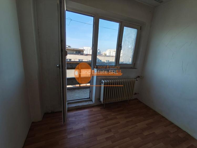 Garsoniera Gorjului-Bloc mixt(200 m metrou-1981) - 6