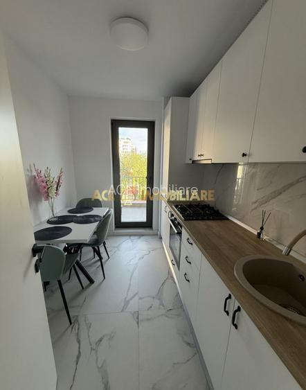 2 Camere de inchiriat | Unirii | Metrou | Centrala | Parcare - 3