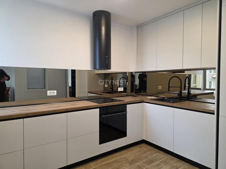 Apartament 3 camere de inchiriat nou în zona Armenească - Universitate - 2