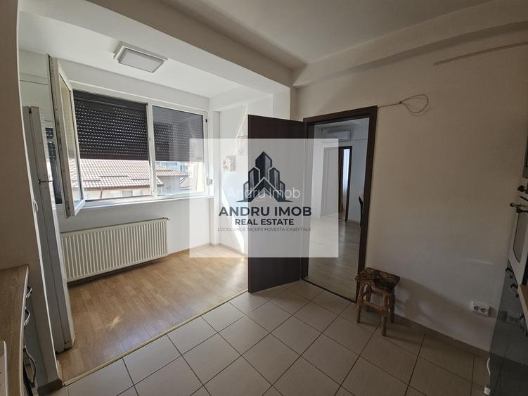 Apartament 3 Camere Semidecomandat|Loc Parcare Inclus|Drumul Fermei - 12
